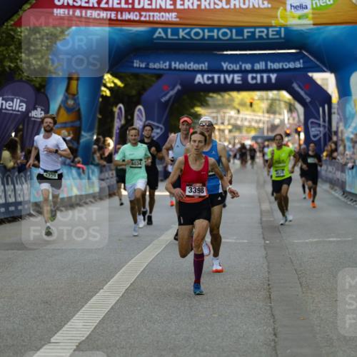 01.09.2024 - BARMER Alsterlauf Kathrin Stürmer Photography http://msf.ph/oto/6977129 01.09.2024 09:38:56 Ziel 3286, 3398, 3585, 3701, 3793, 4034, 4098, 4229, 4525, 4849, 4955, 5017, 5044, 5105, 8380 meine-sportfotos.de