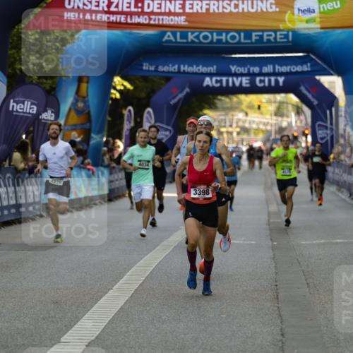 01.09.2024 - BARMER Alsterlauf Kathrin Stürmer Photography http://msf.ph/oto/6977130 01.09.2024 09:38:56 Ziel 3286, 3398, 3585, 3701, 3793, 4034, 4098, 4229, 4525, 4849, 4955, 5017, 5044, 5105, 8380 meine-sportfotos.de