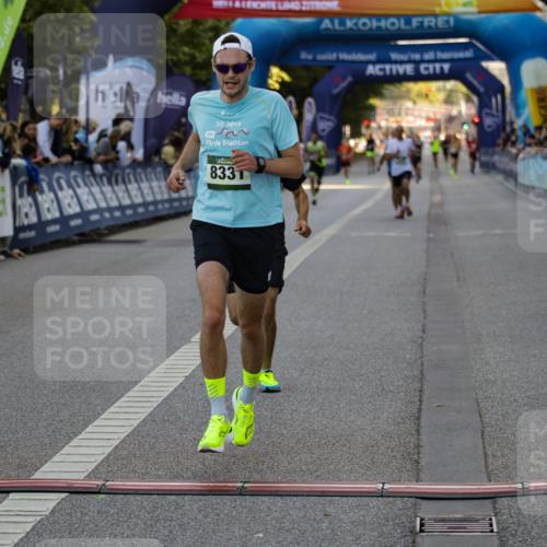 01.09.2024 - BARMER Alsterlauf Kathrin Stürmer Photography http://msf.ph/oto/6977139 01.09.2024 09:39:14 Ziel 2522, 3488, 4420, 4652, 8329, 8331, 8360 meine-sportfotos.de