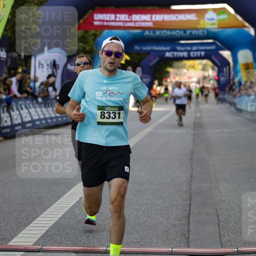 01.09.2024 - BARMER Alsterlauf Kathrin Stürmer Photography http://msf.ph/oto/6977143 01.09.2024 09:39:14 Ziel 2522, 3488, 4420, 4652, 8329, 8331, 8360 meine-sportfotos.de
