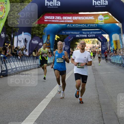 01.09.2024 - BARMER Alsterlauf Kathrin Stürmer Photography http://msf.ph/oto/6977153 01.09.2024 09:39:20 Ziel 2522, 3488, 3921, 3973, 4580, 4652 meine-sportfotos.de