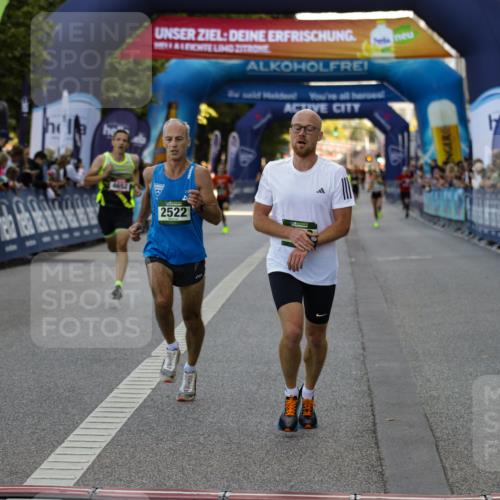 01.09.2024 - BARMER Alsterlauf Kathrin Stürmer Photography http://msf.ph/oto/6977157 01.09.2024 09:39:21 Ziel 2522, 3488, 3921, 3973, 4580, 4652, 5045, 8196 meine-sportfotos.de