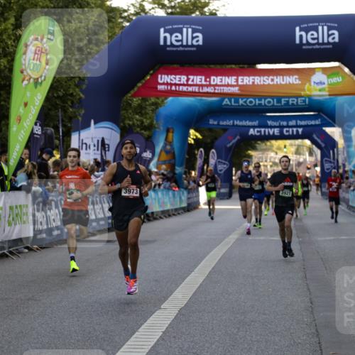 01.09.2024 - BARMER Alsterlauf Kathrin Stürmer Photography http://msf.ph/oto/6977172 01.09.2024 09:39:27 Ziel 2262, 3827, 3921, 3973, 4283, 4388, 4574, 4580, 4652, 5045, 8196 meine-sportfotos.de
