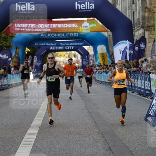 01.09.2024 - BARMER Alsterlauf Kathrin Stürmer Photography http://msf.ph/oto/6977189 01.09.2024 09:39:51 Ziel 3935, 4494, 5248, 5249, 8079, 8182 meine-sportfotos.de