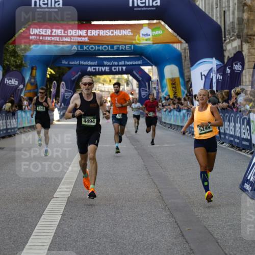 01.09.2024 - BARMER Alsterlauf Kathrin Stürmer Photography http://msf.ph/oto/6977191 01.09.2024 09:39:51 Ziel 3935, 4494, 5248, 5249, 8079, 8182 meine-sportfotos.de