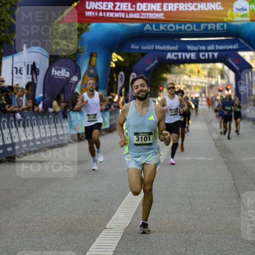 01.09.2024 - BARMER Alsterlauf Kathrin Stürmer Photography http://msf.ph/oto/6977209 01.09.2024 09:40:05 Ziel 2283, 2462, 3101, 3126, 3469, 4156, 4270, 4795, 5255, 8257, 8368 meine-sportfotos.de