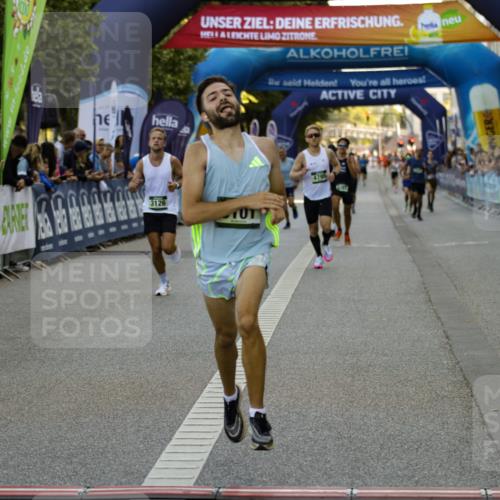01.09.2024 - BARMER Alsterlauf Kathrin Stürmer Photography http://msf.ph/oto/6977218 01.09.2024 09:40:06 Ziel 2283, 2462, 3101, 3126, 3469, 4156, 4270, 4659, 4795, 5255, 8257, 8368 meine-sportfotos.de
