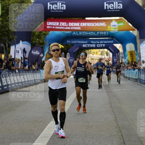 01.09.2024 - BARMER Alsterlauf Kathrin Stürmer Photography http://msf.ph/oto/6977221 01.09.2024 09:40:10 Ziel 2283, 2462, 3126, 3469, 4156, 4270, 4659, 4795, 5255, 8257, 8368 meine-sportfotos.de