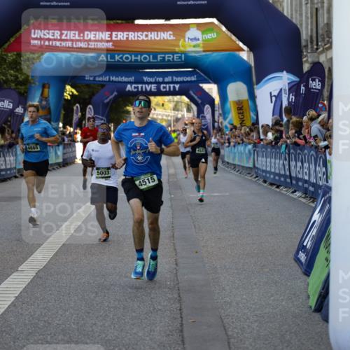 01.09.2024 - BARMER Alsterlauf Kathrin Stürmer Photography http://msf.ph/oto/6977253 01.09.2024 09:40:56 Ziel 3119, 3615, 4515, 4521, 4797, 4805, 4865, 4949, 5003, 5046, 5170, 8292 meine-sportfotos.de