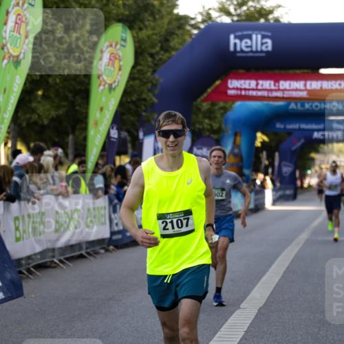 01.09.2024 - BARMER Alsterlauf Kathrin Stürmer Photography http://msf.ph/oto/6977275 01.09.2024 09:41:22 Ziel 2107, 3400, 3802, 3881, 4136, 4615, 4845 meine-sportfotos.de