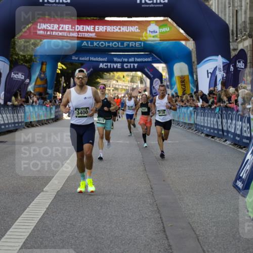 01.09.2024 - BARMER Alsterlauf Kathrin Stürmer Photography http://msf.ph/oto/6977280 01.09.2024 09:41:27 Ziel 3400, 3802, 3881, 4136, 4529, 4615, 4845, 8376 meine-sportfotos.de