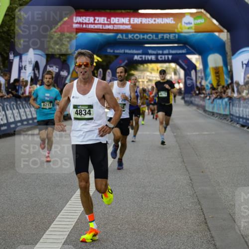 01.09.2024 - BARMER Alsterlauf Kathrin Stürmer Photography http://msf.ph/oto/6977336 01.09.2024 09:42:47 Ziel 2626, 2951, 3481, 4168, 4458, 4675, 4834, 5274, 8217 meine-sportfotos.de