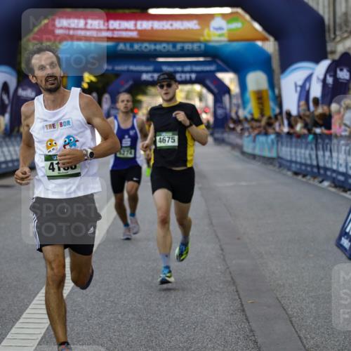 01.09.2024 - BARMER Alsterlauf Kathrin Stürmer Photography http://msf.ph/oto/6977346 01.09.2024 09:42:50 Ziel 2492, 2626, 2951, 3481, 4168, 4450, 4458, 4675, 4834, 5274, 8217 meine-sportfotos.de