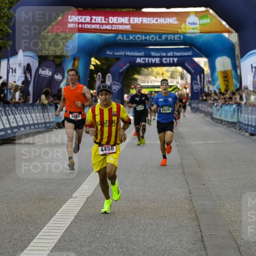 01.09.2024 - BARMER Alsterlauf Kathrin Stürmer Photography http://msf.ph/oto/6977347 01.09.2024 09:42:56 Ziel 2492, 2626, 2951, 3305, 3481, 4450, 4458 meine-sportfotos.de