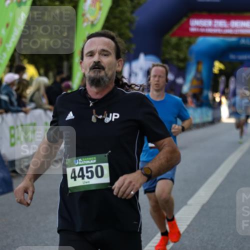 01.09.2024 - BARMER Alsterlauf Kathrin Stürmer Photography http://msf.ph/oto/6977359 01.09.2024 09:43:03 Ziel 2492, 2626, 2951, 3114, 3305, 4049, 4167, 4290, 4450, 4538, 5287, 8132, 8194, 8236, 8387 meine-sportfotos.de