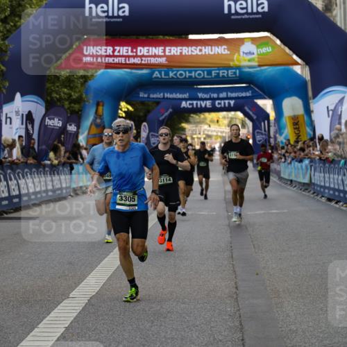 01.09.2024 - BARMER Alsterlauf Kathrin Stürmer Photography http://msf.ph/oto/6977364 01.09.2024 09:43:07 Ziel 3114, 3305, 4049, 4167, 4290, 4538, 5252, 5287, 8132, 8194, 8236, 8387 meine-sportfotos.de