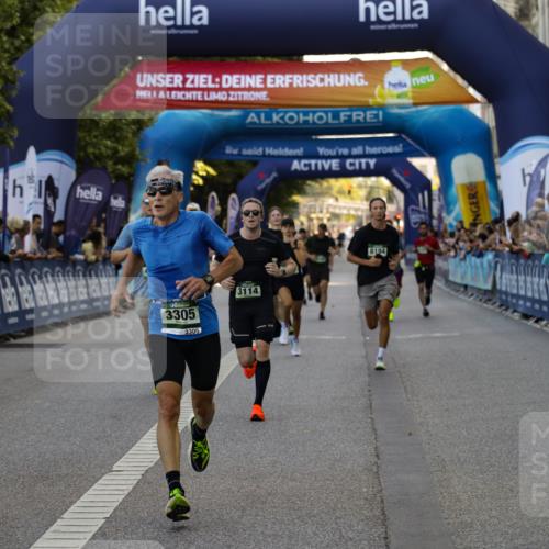 01.09.2024 - BARMER Alsterlauf Kathrin Stürmer Photography http://msf.ph/oto/6977368 01.09.2024 09:43:07 Ziel 3114, 3305, 4049, 4167, 4290, 4538, 5252, 5287, 8132, 8194, 8236, 8387 meine-sportfotos.de