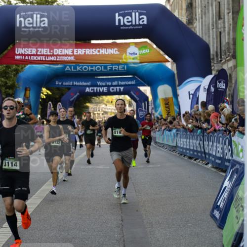 01.09.2024 - BARMER Alsterlauf Kathrin Stürmer Photography http://msf.ph/oto/6977378 01.09.2024 09:43:09 Ziel 1109, 3114, 3305, 4049, 4167, 4290, 4538, 5252, 5287, 8132, 8194, 8236, 8387 meine-sportfotos.de