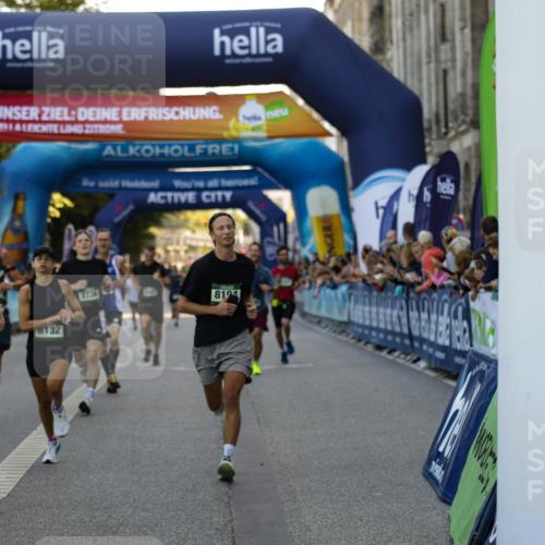 01.09.2024 - BARMER Alsterlauf Kathrin Stürmer Photography http://msf.ph/oto/6977382 01.09.2024 09:43:09 Ziel 1109, 3114, 3305, 4049, 4167, 4290, 4538, 5252, 5287, 8132, 8194, 8236, 8387 meine-sportfotos.de