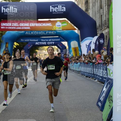01.09.2024 - BARMER Alsterlauf Kathrin Stürmer Photography http://msf.ph/oto/6977385 01.09.2024 09:43:10 Ziel 1109, 2850, 3114, 3305, 3788, 4049, 4167, 4290, 4538, 5252, 5287, 8132, 8194, 8236, 8387 meine-sportfotos.de