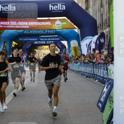 01.09.2024 - BARMER Alsterlauf Kathrin Stürmer Photography http://msf.ph/oto/6977387 01.09.2024 09:43:10 Ziel 1109, 2850, 3114, 3305, 3788, 4049, 4167, 4290, 4538, 5252, 5287, 8132, 8194, 8236, 8387 meine-sportfotos.de