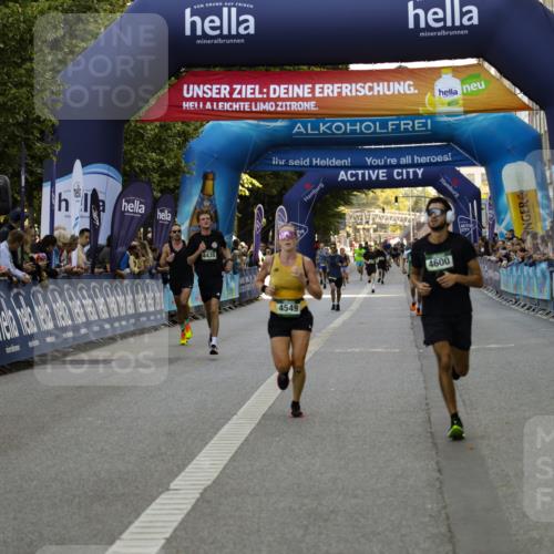 01.09.2024 - BARMER Alsterlauf Kathrin Stürmer Photography http://msf.ph/oto/6977405 01.09.2024 09:43:27 Ziel 3770, 3811, 4435, 4549, 4600, 4621, 4844, 5308 meine-sportfotos.de