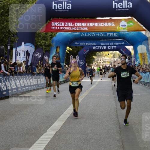 01.09.2024 - BARMER Alsterlauf Kathrin Stürmer Photography http://msf.ph/oto/6977408 01.09.2024 09:43:27 Ziel 3770, 3811, 4435, 4549, 4600, 4621, 4844, 5308 meine-sportfotos.de