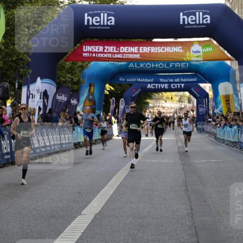 01.09.2024 - BARMER Alsterlauf Kathrin Stürmer Photography http://msf.ph/oto/6977430 01.09.2024 09:43:41 Ziel 2229, 2658, 3524, 3770, 3790, 3811, 3949, 3987, 4809, 8058 meine-sportfotos.de
