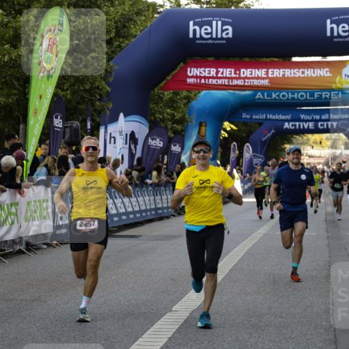 01.09.2024 - BARMER Alsterlauf Kathrin Stürmer Photography http://msf.ph/oto/6977451 01.09.2024 09:44:03 Ziel 2256, 2272, 2457, 2502, 2659, 2724, 3016, 3763, 3865, 4664, 4777, 4840, 8288 meine-sportfotos.de
