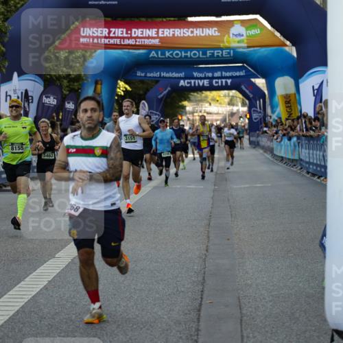 01.09.2024 - BARMER Alsterlauf Kathrin Stürmer Photography http://msf.ph/oto/6977463 01.09.2024 09:44:18 Ziel 2017, 2256, 2268, 2424, 2971, 3151, 3463, 3733, 3825, 4166, 4174, 4310, 4407, 4831, 4840, 4859, 5093, 8075, 8155, 8266 meine-sportfotos.de