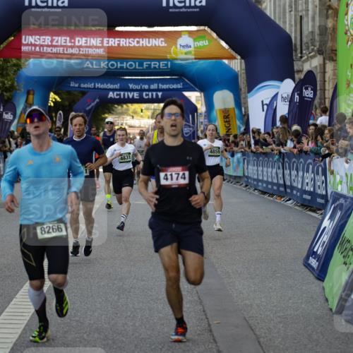 01.09.2024 - BARMER Alsterlauf Kathrin Stürmer Photography http://msf.ph/oto/6977465 01.09.2024 09:44:24 Ziel 2017, 2257, 2424, 2971, 3151, 3273, 3463, 3466, 3495, 3733, 3825, 3919, 4166, 4174, 4310, 4407, 4685, 4831, 4859, 5197, 8264, 8266 meine-sportfotos.de