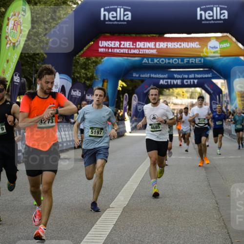 01.09.2024 - BARMER Alsterlauf Kathrin Stürmer Photography http://msf.ph/oto/6977473 01.09.2024 09:44:32 Ziel 2017, 2257, 2422, 2424, 3273, 3466, 3495, 3733, 3919, 4221, 4685, 4987, 5006, 5009, 5197, 8094, 8145, 8264, 8280 meine-sportfotos.de