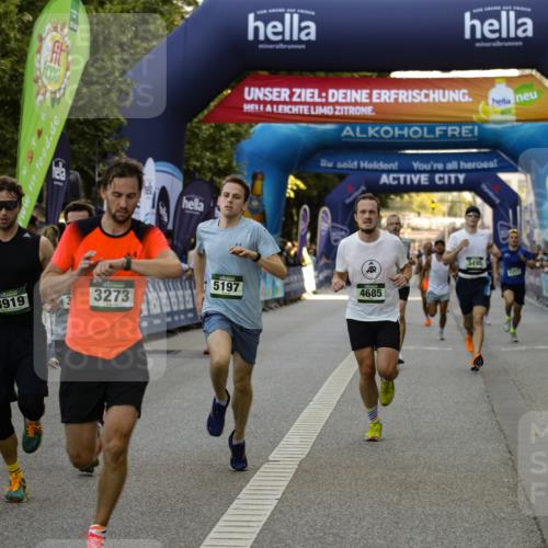 01.09.2024 - BARMER Alsterlauf Kathrin Stürmer Photography http://msf.ph/oto/6977474 01.09.2024 09:44:32 Ziel 2017, 2257, 2422, 2424, 3273, 3466, 3495, 3733, 3919, 4221, 4685, 4987, 5006, 5009, 5197, 8094, 8145, 8264, 8280 meine-sportfotos.de