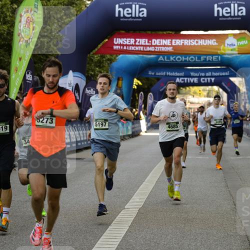 01.09.2024 - BARMER Alsterlauf Kathrin Stürmer Photography http://msf.ph/oto/6977475 01.09.2024 09:44:32 Ziel 2017, 2257, 2422, 2424, 3273, 3466, 3495, 3733, 3919, 4221, 4685, 4987, 5006, 5009, 5197, 8094, 8145, 8264, 8280 meine-sportfotos.de