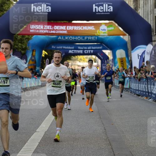 01.09.2024 - BARMER Alsterlauf Kathrin Stürmer Photography http://msf.ph/oto/6977481 01.09.2024 09:44:33 Ziel 2017, 2257, 2422, 3273, 3466, 3495, 3919, 4221, 4685, 4987, 5006, 5009, 5197, 8094, 8145, 8264, 8280 meine-sportfotos.de