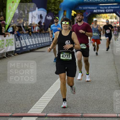 01.09.2024 - BARMER Alsterlauf Kathrin Stürmer Photography http://msf.ph/oto/6977504 01.09.2024 09:44:53 Ziel 2021, 2104, 2407, 3132, 3806, 3814, 4040, 4377, 4772, 5100 meine-sportfotos.de
