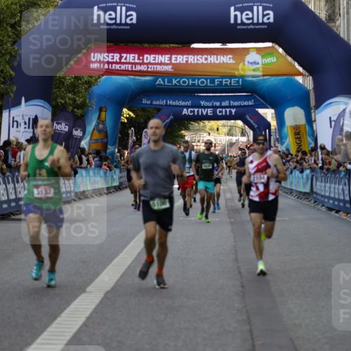 01.09.2024 - BARMER Alsterlauf Kathrin Stürmer Photography http://msf.ph/oto/6977509 01.09.2024 09:45:01 Ziel 2104, 2708, 3132, 3215, 3290, 3503, 3597, 3756, 4040, 4644, 5089, 5100, 5247, 5279 meine-sportfotos.de