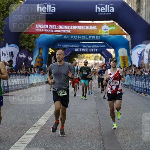 01.09.2024 - BARMER Alsterlauf Kathrin Stürmer Photography http://msf.ph/oto/6977514 01.09.2024 09:45:02 Ziel 2104, 2708, 3132, 3215, 3290, 3503, 3597, 3756, 4328, 4644, 5089, 5100, 5247, 5279 meine-sportfotos.de