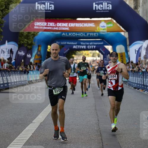 01.09.2024 - BARMER Alsterlauf Kathrin Stürmer Photography http://msf.ph/oto/6977517 01.09.2024 09:45:02 Ziel 2104, 2708, 3132, 3215, 3290, 3503, 3597, 3756, 4328, 4644, 5089, 5100, 5247, 5279 meine-sportfotos.de