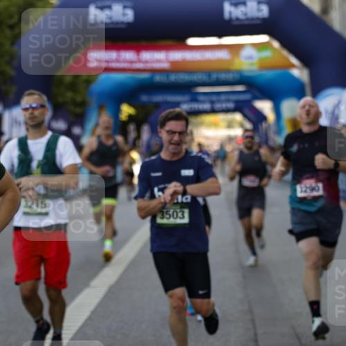 01.09.2024 - BARMER Alsterlauf Kathrin Stürmer Photography http://msf.ph/oto/6977531 01.09.2024 09:45:08 Ziel 2708, 3215, 3290, 3503, 3520, 3545, 3597, 3756, 4143, 4328, 4368, 4493, 4644, 5089, 5151, 5247, 5279, 8099 meine-sportfotos.de