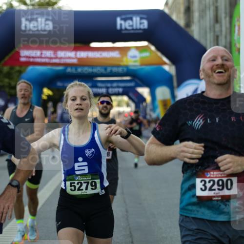 01.09.2024 - BARMER Alsterlauf Kathrin Stürmer Photography http://msf.ph/oto/6977535 01.09.2024 09:45:10 Ziel 2708, 3215, 3290, 3474, 3503, 3520, 3545, 3597, 3756, 4143, 4328, 4368, 4493, 4644, 5089, 5151, 5247, 5279, 8099 meine-sportfotos.de