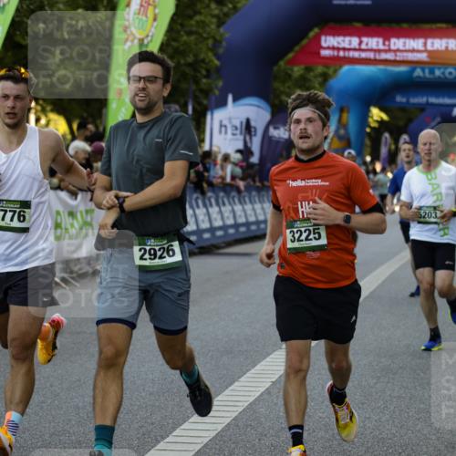 01.09.2024 - BARMER Alsterlauf Kathrin Stürmer Photography http://msf.ph/oto/6977552 01.09.2024 09:46:17 Ziel 2043, 2279, 2495, 2926, 3150, 3193, 3225, 4400, 4776, 4811, 4839, 4948, 4968, 5173, 5203 meine-sportfotos.de