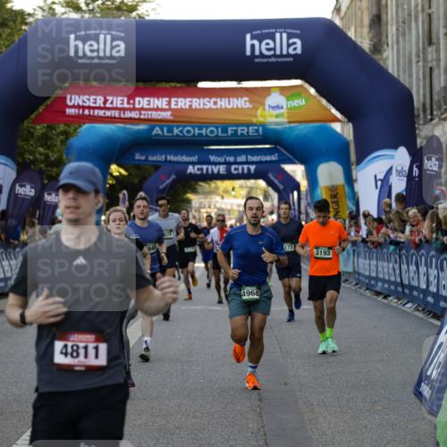 01.09.2024 - BARMER Alsterlauf Kathrin Stürmer Photography http://msf.ph/oto/6977569 01.09.2024 09:46:25 Ziel 2279, 2469, 2756, 2810, 3150, 3193, 3411, 3576, 3715, 4118, 4323, 4671, 4811, 4948, 4968, 5080, 5173, 8091, 8168, 8372, 8384 meine-sportfotos.de