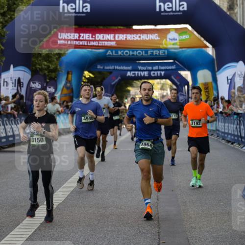01.09.2024 - BARMER Alsterlauf Kathrin Stürmer Photography http://msf.ph/oto/6977576 01.09.2024 09:46:26 Ziel 2279, 2469, 2756, 2810, 3150, 3193, 3411, 3576, 3715, 4118, 4323, 4671, 4811, 4948, 4968, 5080, 5173, 8091, 8168, 8372, 8384 meine-sportfotos.de