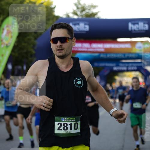 01.09.2024 - BARMER Alsterlauf Kathrin Stürmer Photography http://msf.ph/oto/6977582 01.09.2024 09:46:33 Ziel 2110, 2406, 2469, 2487, 2756, 2810, 3411, 3576, 3606, 3715, 4118, 4323, 4671, 4677, 5080, 5173, 8091, 8168, 8233, 8370, 8372, 8384 meine-sportfotos.de