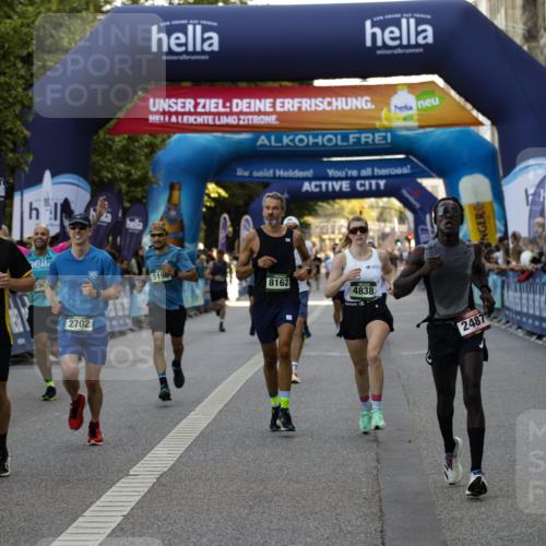 01.09.2024 - BARMER Alsterlauf Kathrin Stürmer Photography http://msf.ph/oto/6977584 01.09.2024 09:46:44 Ziel 2487, 2702, 2903, 3244, 3378, 3382, 3606, 3848, 4020, 4281, 4569, 4677, 4800, 4838, 5196, 8162, 8233, 8332, 8370 meine-sportfotos.de