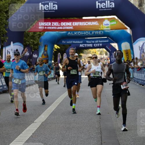 01.09.2024 - BARMER Alsterlauf Kathrin Stürmer Photography http://msf.ph/oto/6977585 01.09.2024 09:46:44 Ziel 2487, 2702, 2903, 3244, 3378, 3382, 3606, 3848, 4020, 4281, 4569, 4677, 4800, 4838, 5196, 8162, 8233, 8332, 8370 meine-sportfotos.de