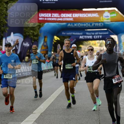 01.09.2024 - BARMER Alsterlauf Kathrin Stürmer Photography http://msf.ph/oto/6977589 01.09.2024 09:46:45 Ziel 2487, 2702, 2847, 2903, 3244, 3378, 3382, 3606, 3848, 4020, 4281, 4569, 4677, 4800, 4838, 5196, 8162, 8233, 8332, 8370 meine-sportfotos.de