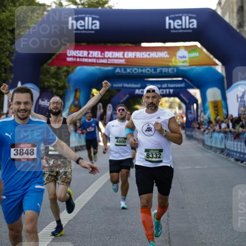 01.09.2024 - BARMER Alsterlauf Kathrin Stürmer Photography http://msf.ph/oto/6977601 01.09.2024 09:46:51 Ziel 2847, 2903, 3244, 3378, 3382, 3848, 4020, 4281, 4569, 4800, 5196, 8162, 8332 meine-sportfotos.de