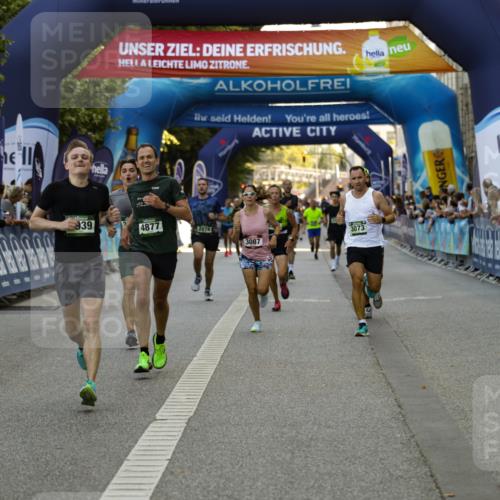 01.09.2024 - BARMER Alsterlauf Kathrin Stürmer Photography http://msf.ph/oto/6977623 01.09.2024 09:47:10 Ziel 2074, 2090, 2324, 2440, 2882, 3073, 3087, 3459, 3939, 4201, 4284, 4617, 4877, 5060, 5076 meine-sportfotos.de
